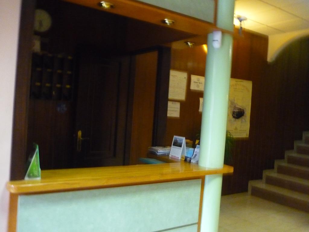 Hostal El Centro ويسكا المظهر الخارجي الصورة